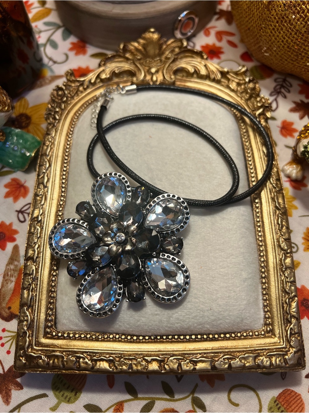 Crystal Floral Pendant Necklace in Black and Silver
